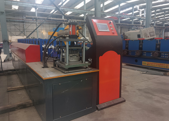 5.6mx1.2mx1.3m Shutter Door Roll Forming Machine Perangkat Pemotong Hidrolik