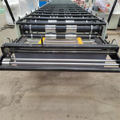 Aluminium Roof Panel Roll Forming Machine Tebal 0.3-0.6mm