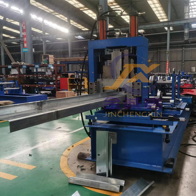 Penyesuaian ukuran 80-300mm CZ purlin roll forming machine untuk rumah struktur baja