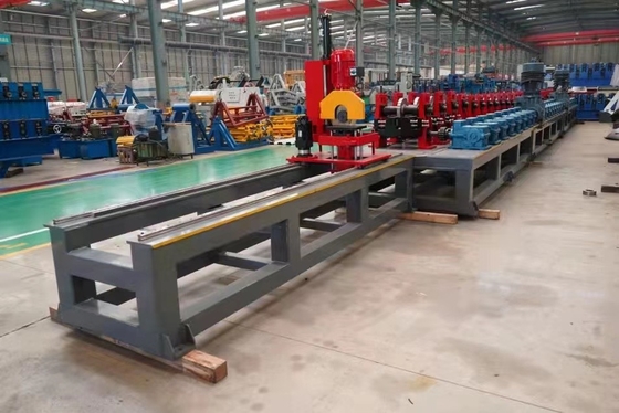 C Channel Unistrut Roll Forming Machine 8-15m / mnt untuk dukungan panel surya