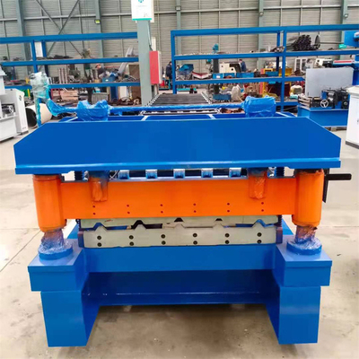 Baja Warna Logam Berkualitas Tinggi IBR 686 profil Panel Atap Mesin Roll Forming