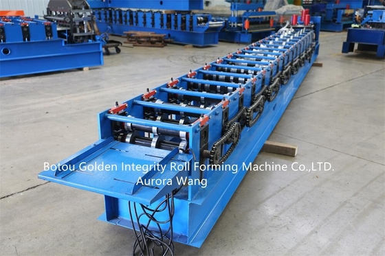 Bahan logam berkualitas baik lembaran atap ridge tile cover roll forming machine dengan harga pabrik