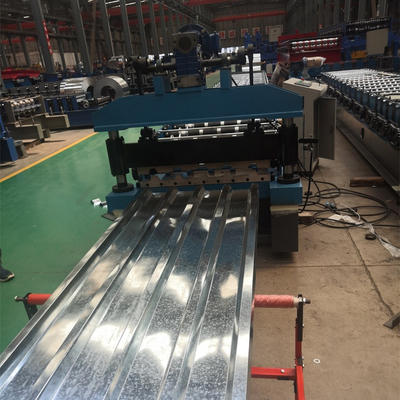 Baja Warna Logam Galvanis 686 Ibr Panel Atap Roll Forming Machine Untuk Bahan Bangunan