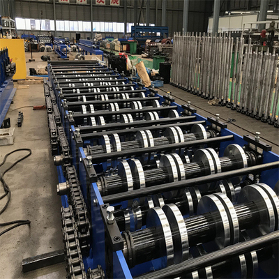 5kw Floor Decking Roll Forming Machine 10-15m / mnt Mesin Pembentuk Logam Atap