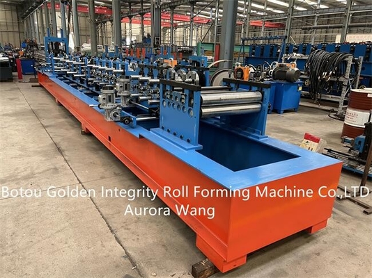 Mesin Roll Forming Dingin Disesuaikan Q235 Bahan Baku Baja Galvanis