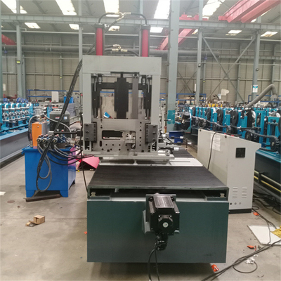 Bingkai Saluran CZ Purlin Roll Forming Machine 22KW Sistem Kontrol PLC