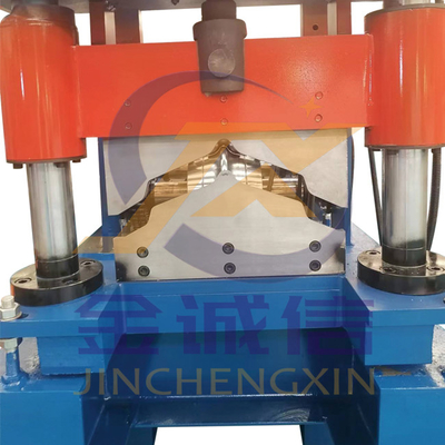 15-20m / Min Roof Ridge Cap Roll Forming Machine Kontrol PLC Baja Galvanis