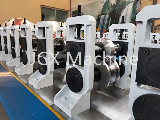 Mesin Pembentuk Stud Baja 15-35m / mnt, Mesin Roll Forming Profil Baja 380v