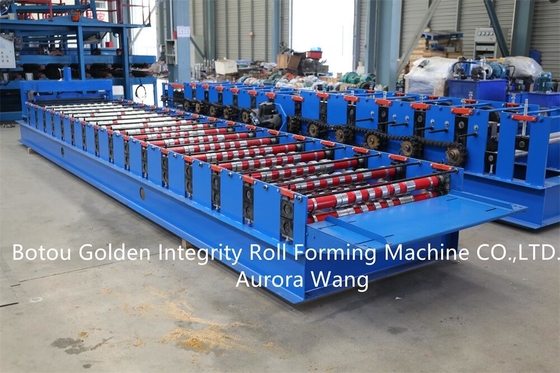 14-16m / Min Shutter Roll Forming Machine Layar Sentuh Standar CE Eropa HMI