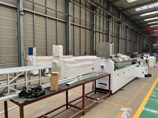 4000x800x1800mm Light Gauge Steel Framing Machine Sistem Kontrol PLC